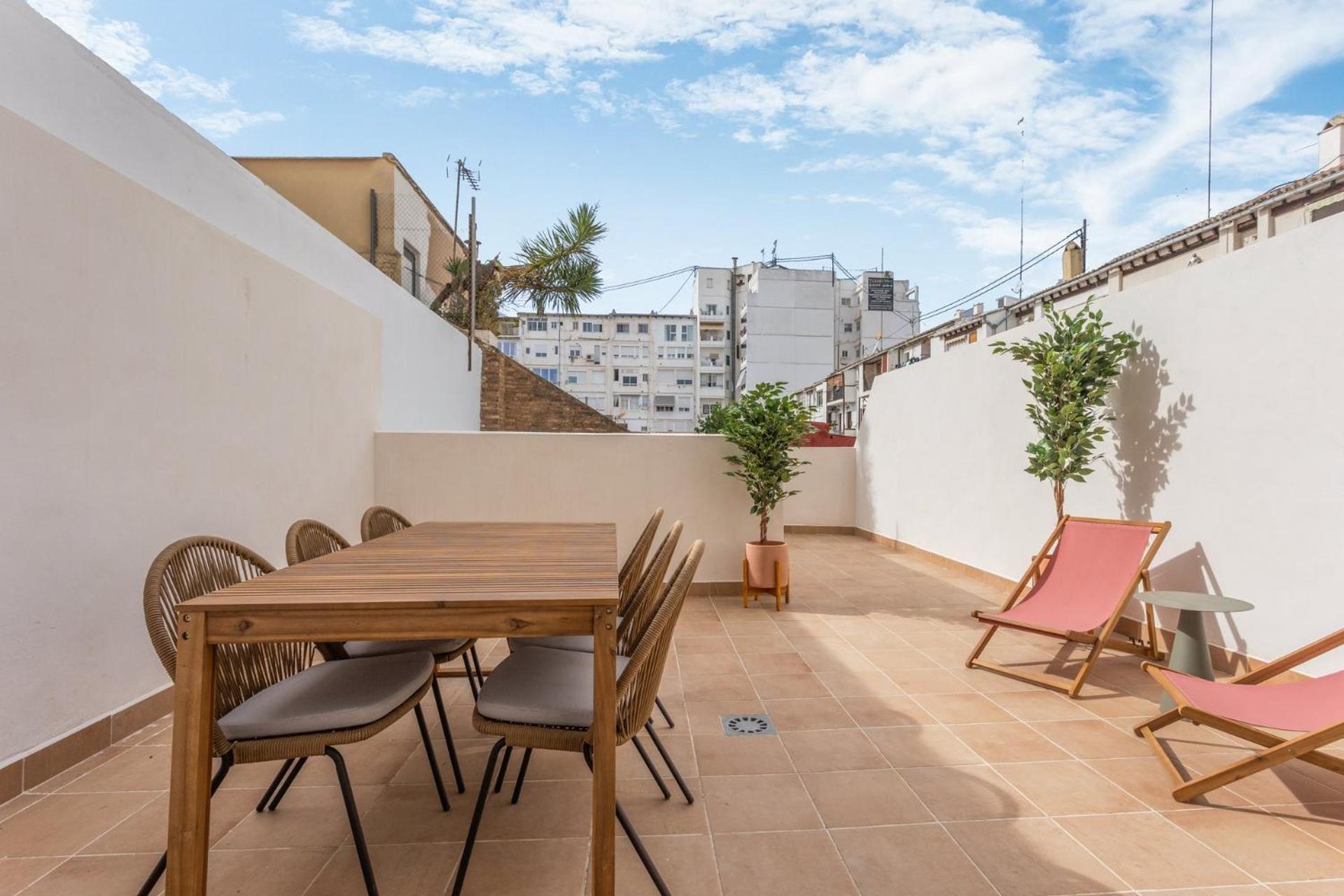 Limehome Valencia Calle De Cadiz ภายนอก รูปภาพ