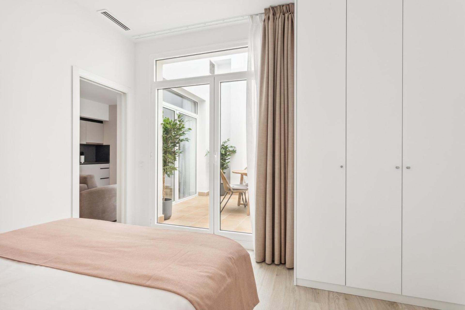 Limehome Valencia Calle De Cadiz ภายนอก รูปภาพ