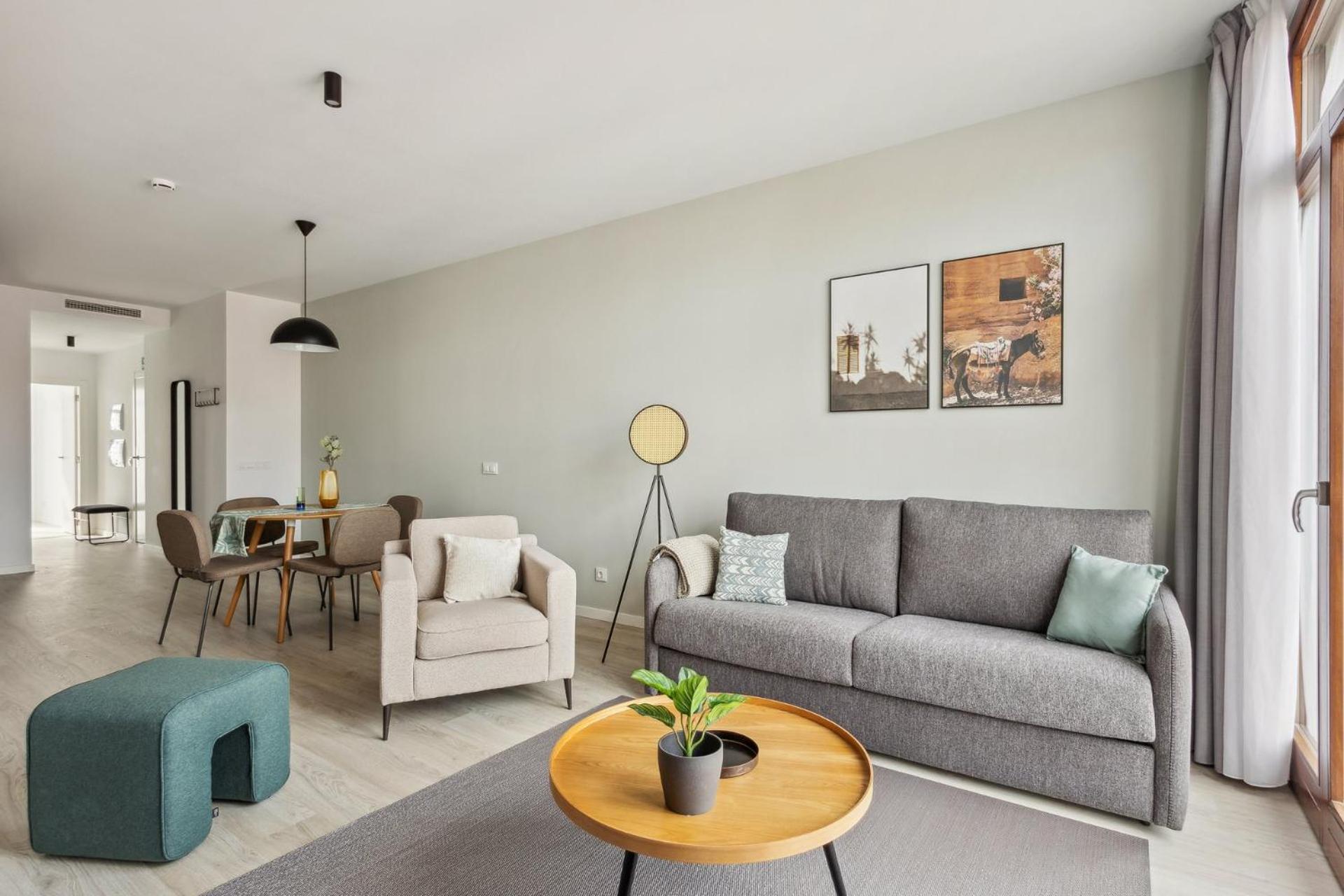 Limehome Valencia Calle De Cadiz ภายนอก รูปภาพ